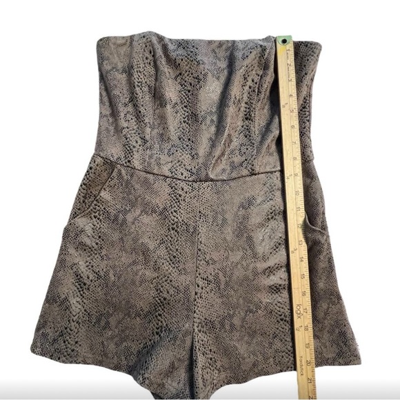 She + Sky soft faux leather snakeskin print strapless romper size medium - Picture 7 of 9